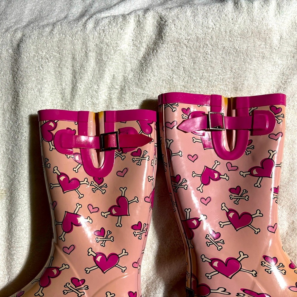Capelli New York Mid-Calf Rubber Rain Boots with vibrant colors and hearts.